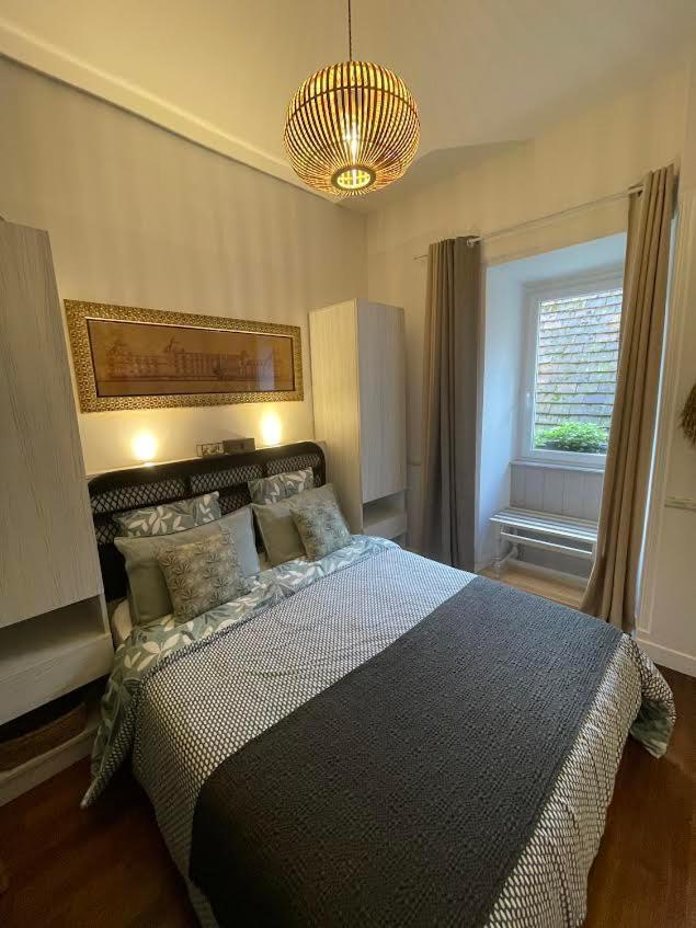 Appartement La Couronne Сарла-ла-Канеда Екстер'єр фото